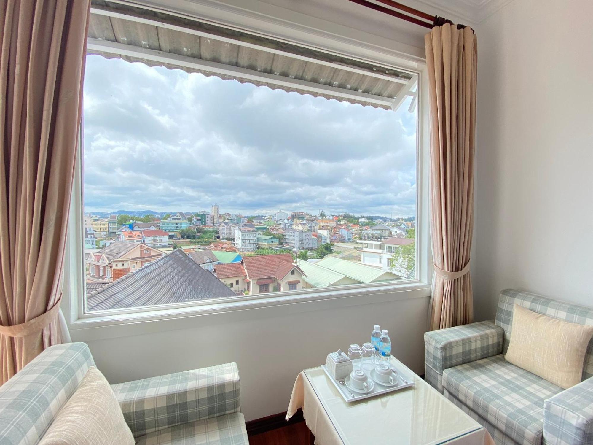 Villa Minh Tuyet Dalat ภายนอก รูปภาพ